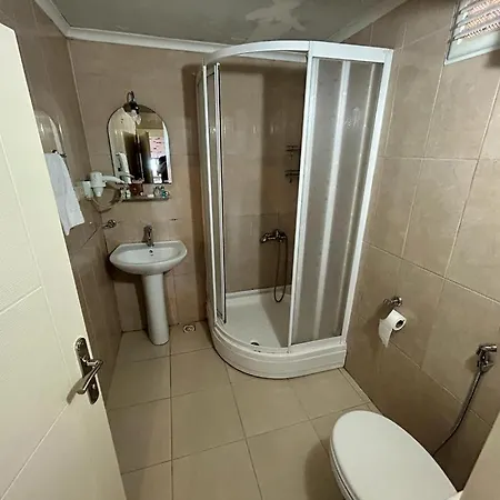 Hypatia Apartmanhotel