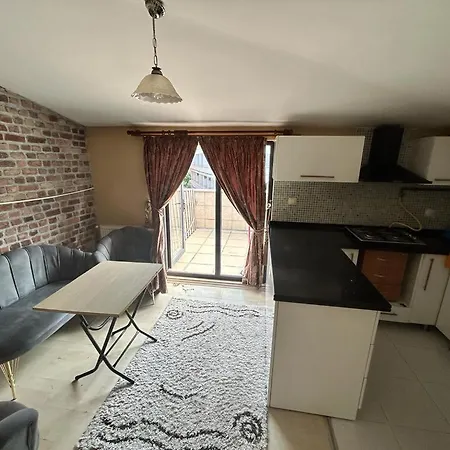 Hypatia Apartmanhotel 3*