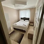 Apart-hotel Hypatia 3*