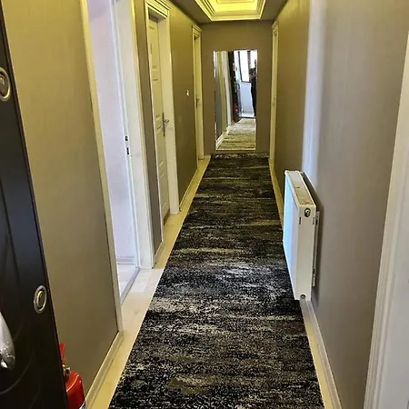 Aparthotel Hypatia 3*