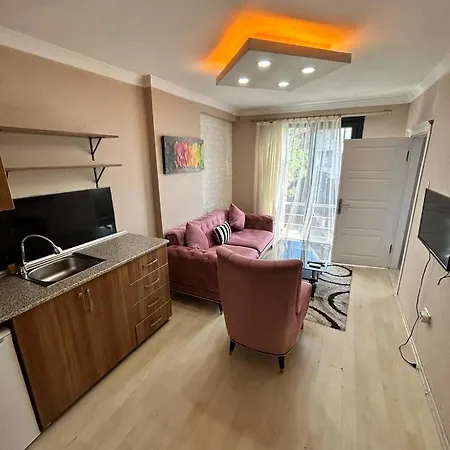 Apartmanhotel Hypatia 3*